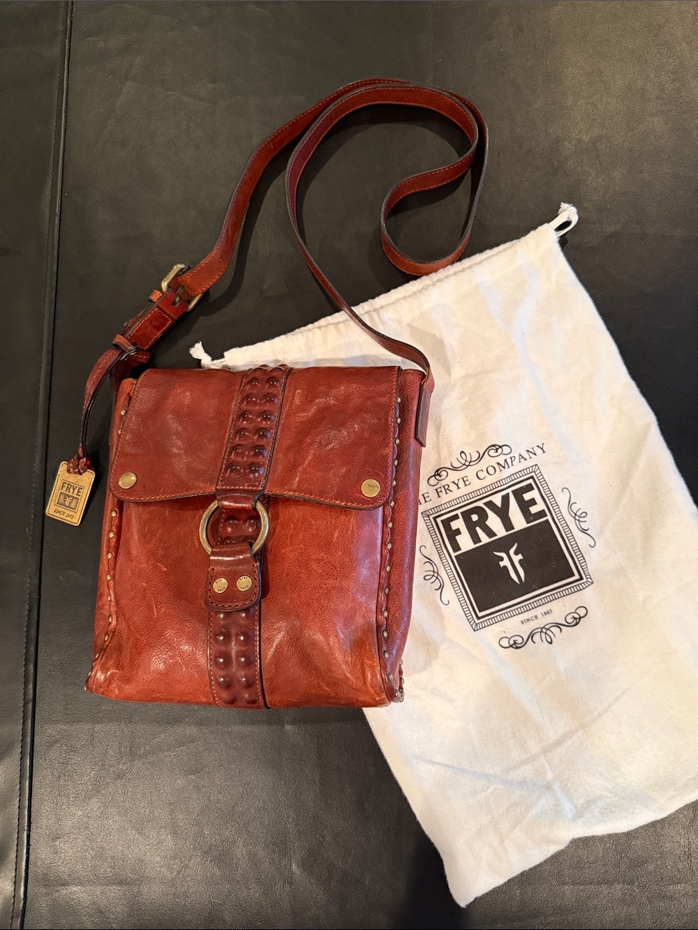 Frye Leather Crossbody Bag - cognac w/ aged brass hardware